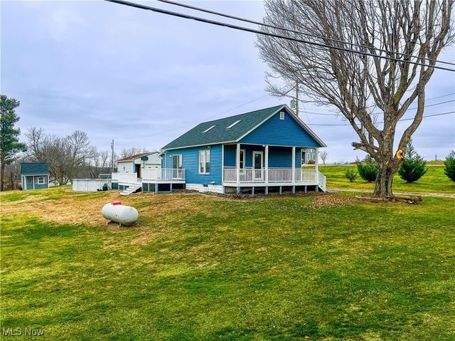 3895 Adamsville Road, Zanesville, OH 43701