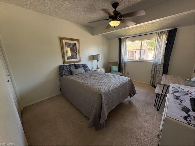 5755 Foxlake DR H, North Fort Myers, FL 33917