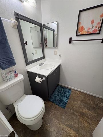 5755 Foxlake DR H, North Fort Myers, FL 33917