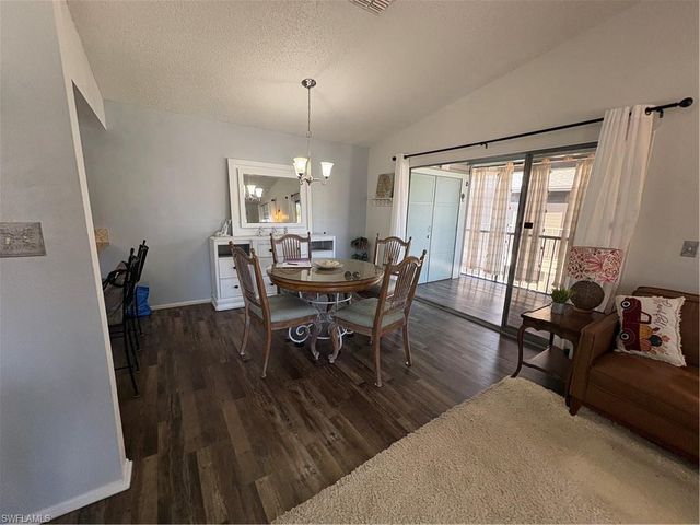 5755 Foxlake DR H, North Fort Myers, FL 33917