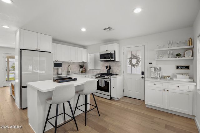 7736 E AVALON Drive, Scottsdale, AZ 85251