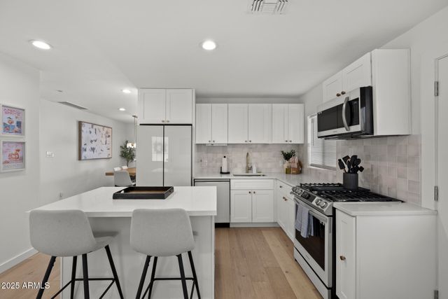 7736 E AVALON Drive, Scottsdale, AZ 85251