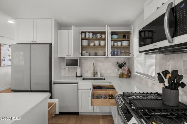 7736 E AVALON Drive, Scottsdale, AZ 85251