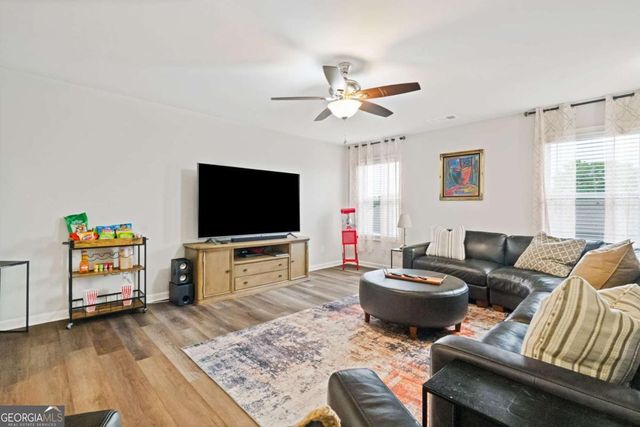 304 Ellenton Place, Canton, GA 30115