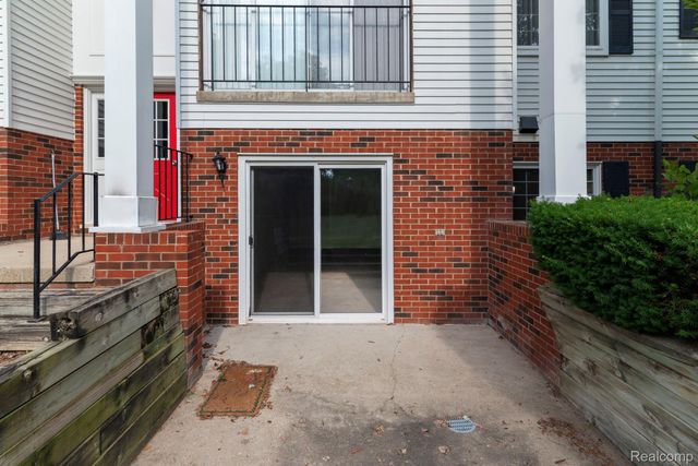 424 Baldwin Avenue 81, Rochester, MI 48307