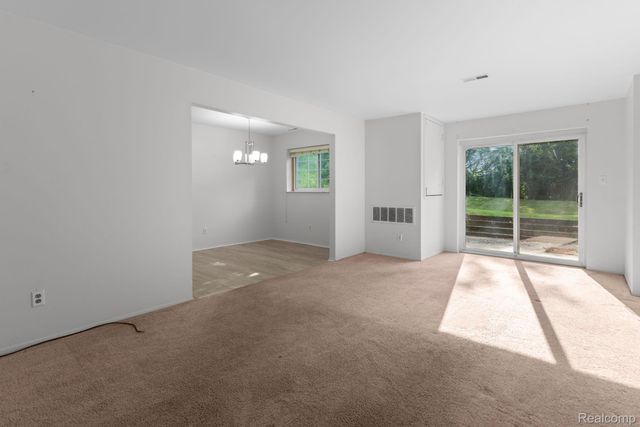 424 Baldwin Avenue 81, Rochester, MI 48307
