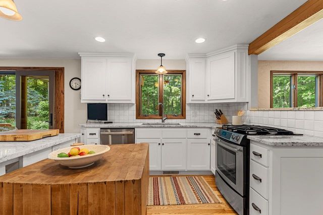 4331 PITTCO ROAD, Green Bay, WI 54313