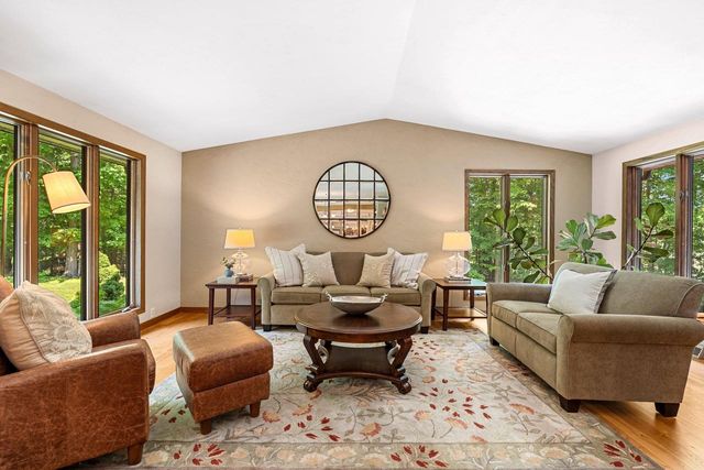 4331 PITTCO ROAD, Green Bay, WI 54313