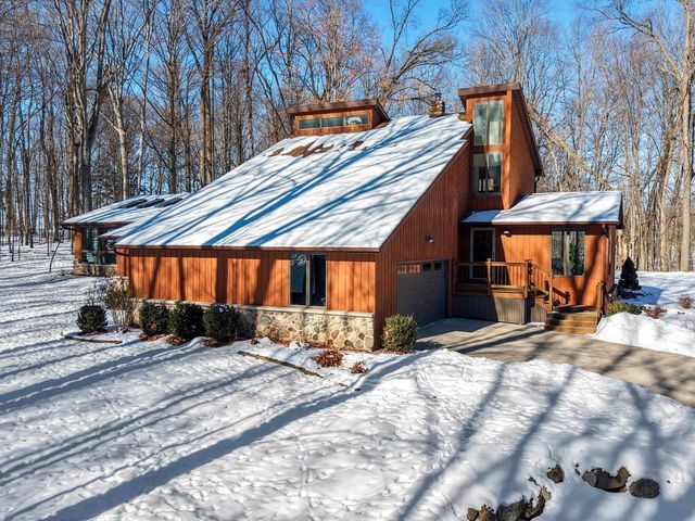 4331 PITTCO ROAD, Green Bay, WI 54313