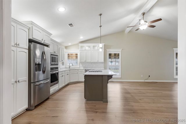 7440 S 94th East Avenue, Tulsa, OK 74133