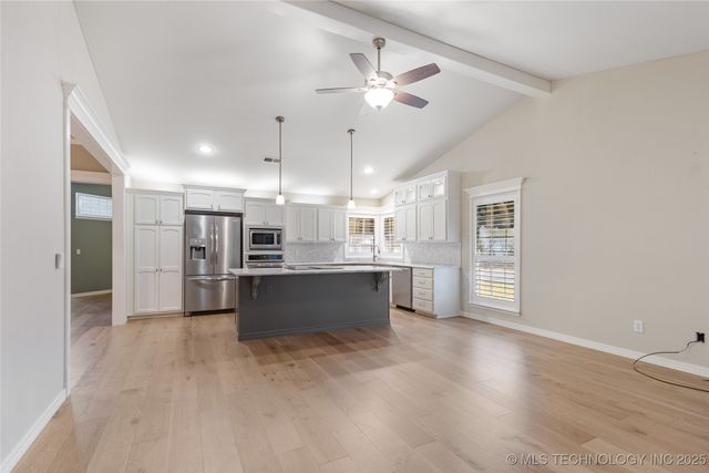 7440 S 94th East Avenue, Tulsa, OK 74133