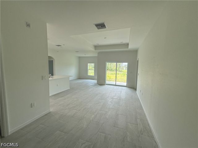 2809 Darlene PL, Lehigh Acres, FL 33971