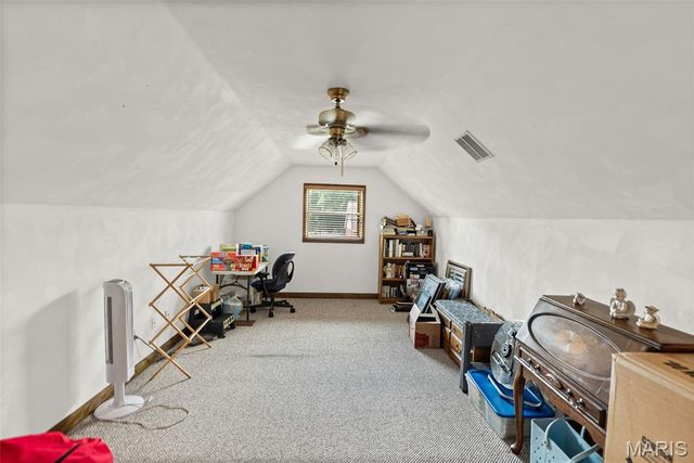 315 Lake Forest Drive, Belleville, IL 62220