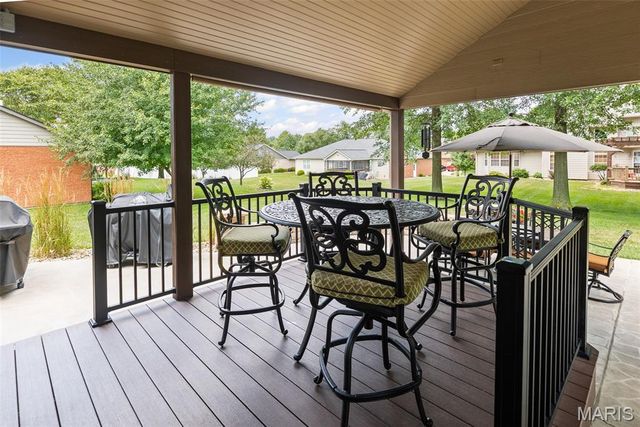 315 Lake Forest Drive, Belleville, IL 62220