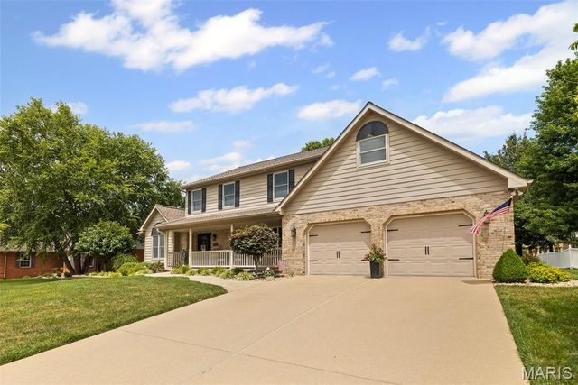 315 Lake Forest Drive, Belleville, IL 62220