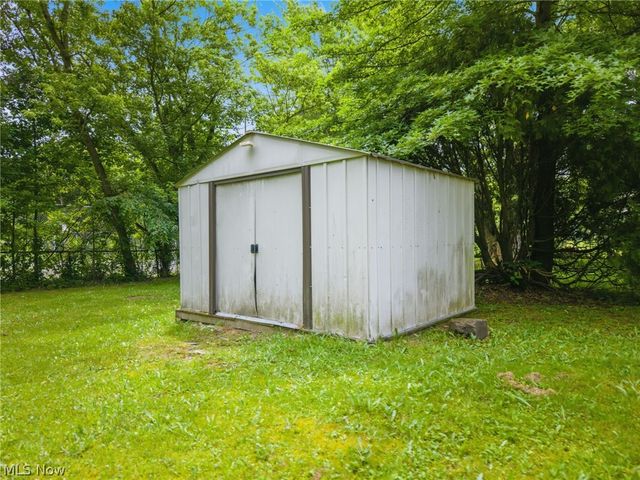 445 Oak Avenue, Alliance, OH 44601