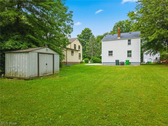 445 Oak Avenue, Alliance, OH 44601