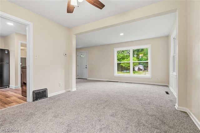 445 Oak Avenue, Alliance, OH 44601