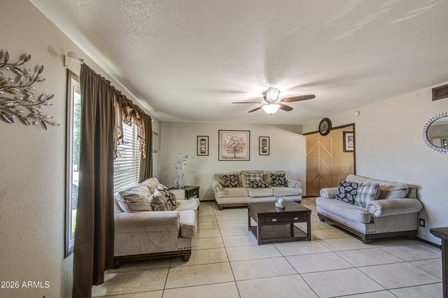 4306 W CLAREMONT Street, Glendale, AZ 85301