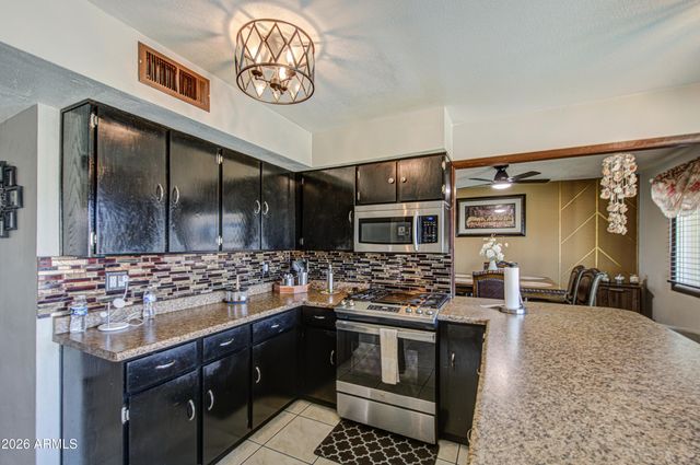 4306 W CLAREMONT Street, Glendale, AZ 85301