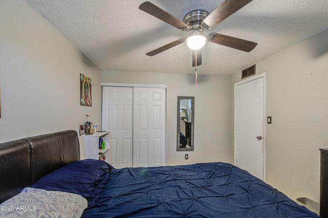4306 W CLAREMONT Street, Glendale, AZ 85301