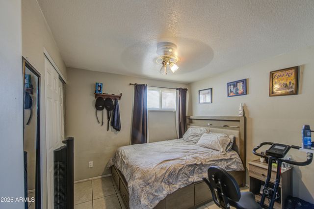4306 W CLAREMONT Street, Glendale, AZ 85301