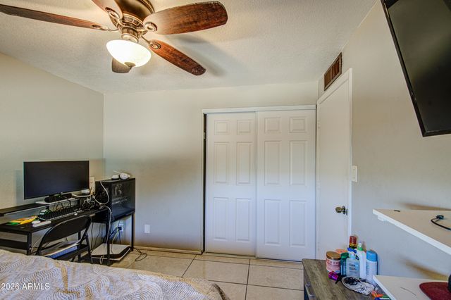 4306 W CLAREMONT Street, Glendale, AZ 85301