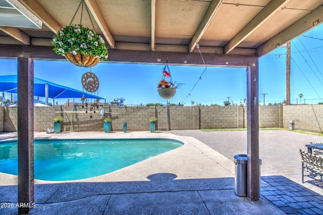 4306 W CLAREMONT Street, Glendale, AZ 85301