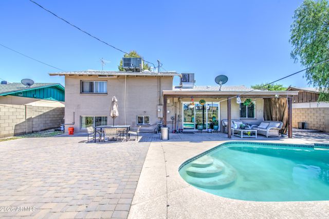 4306 W CLAREMONT Street, Glendale, AZ 85301