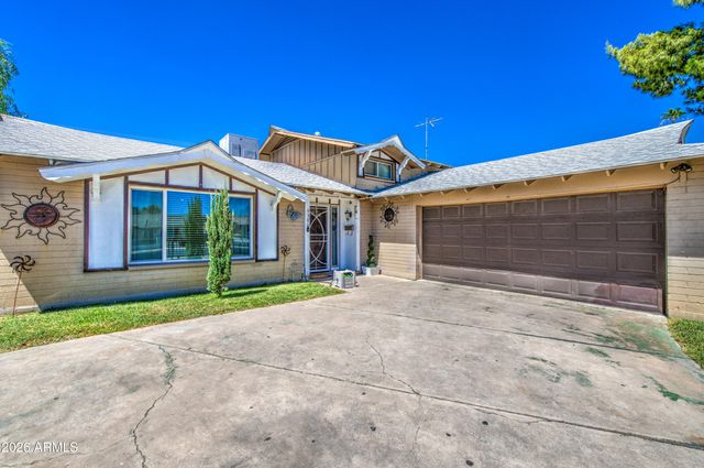 4306 W CLAREMONT Street, Glendale, AZ 85301