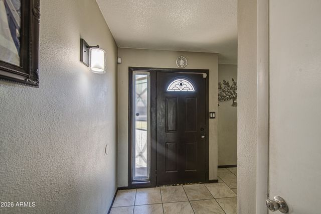 4306 W CLAREMONT Street, Glendale, AZ 85301