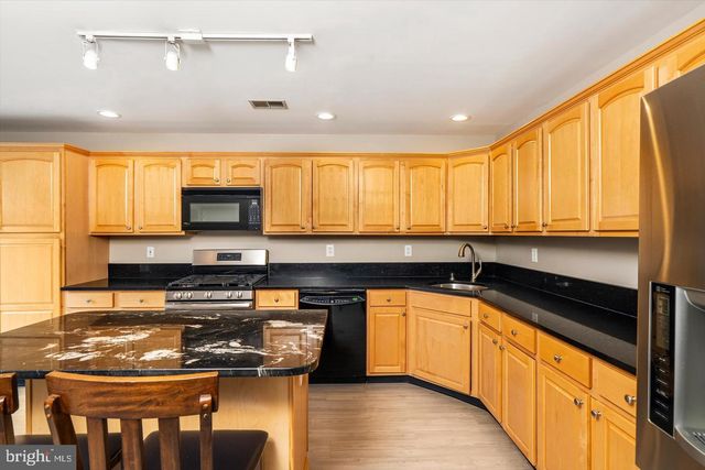 139 COBURN RD, Pennington, NJ 08534