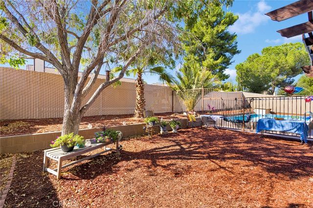 13577 Buena Vista Drive, Hesperia, CA 92344