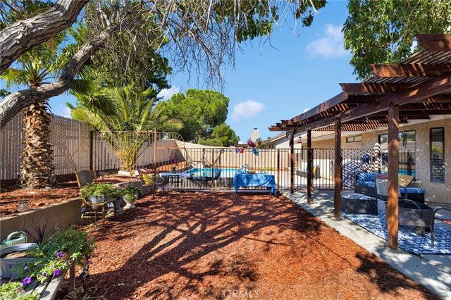 13577 Buena Vista Drive, Hesperia, CA 92344