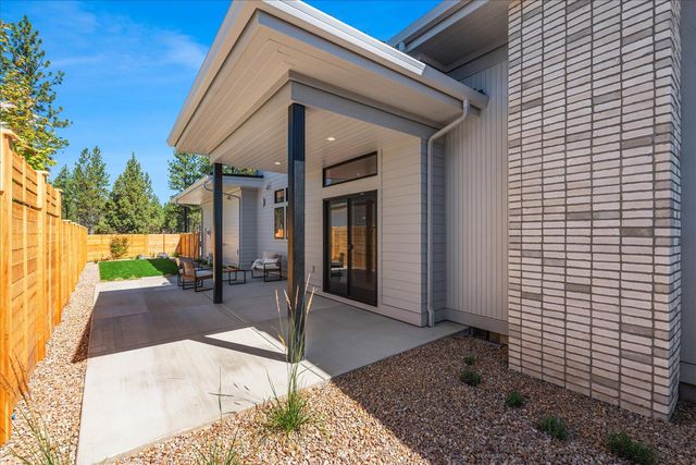 3334 NW Leavitt Lane Lot 265, Bend, OR 97703