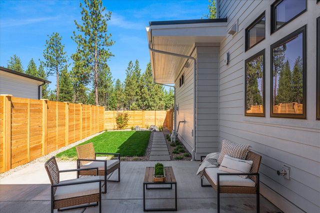 3334 NW Leavitt Lane Lot 265, Bend, OR 97703