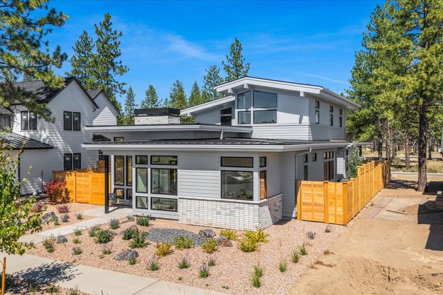 3334 NW Leavitt Lane Lot 265, Bend, OR 97703