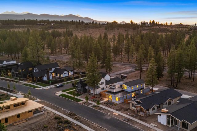 3334 NW Leavitt Lane Lot 265, Bend, OR 97703