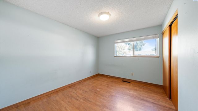 211 Wright St, Richland, WA 99352