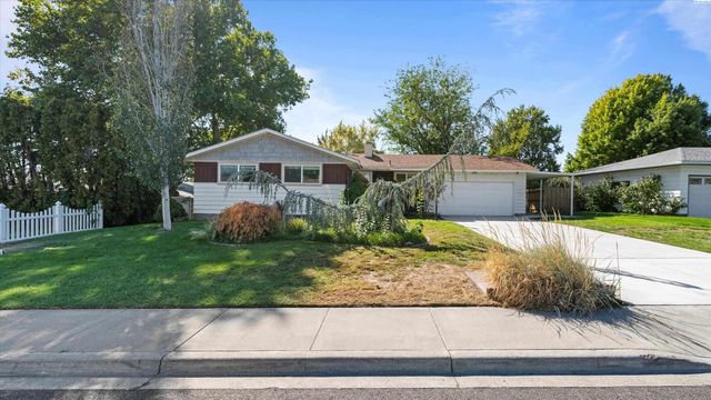 211 Wright St, Richland, WA 99352