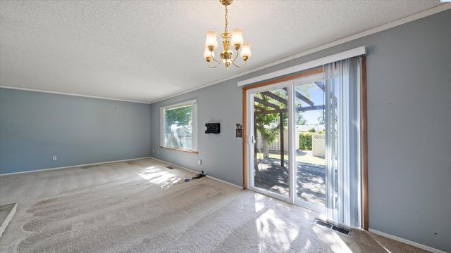 211 Wright St, Richland, WA 99352