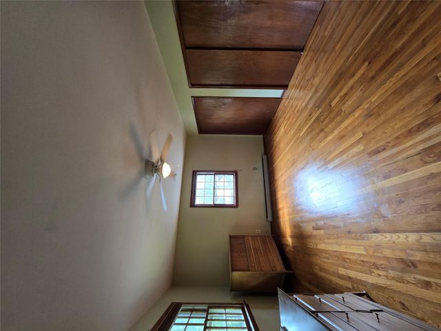 34 Pine Court, Middletown, NY 10941
