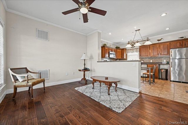 632 Arthur Street, Baldwin, NY 11510