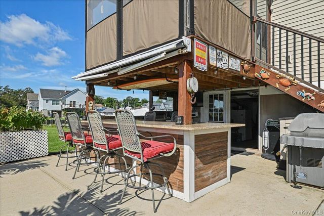 632 Arthur Street, Baldwin, NY 11510