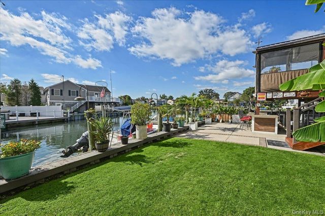 632 Arthur Street, Baldwin, NY 11510