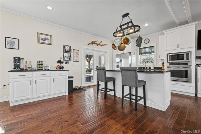 632 Arthur Street, Baldwin, NY 11510