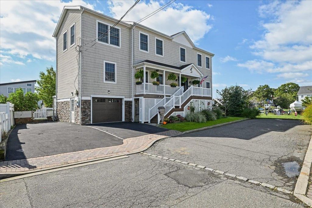 632 Arthur Street, Baldwin, NY 11510 — photo 3