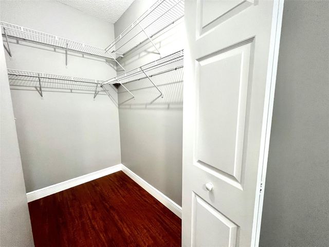 7085 Nova Drive 226, Davie, FL 33317