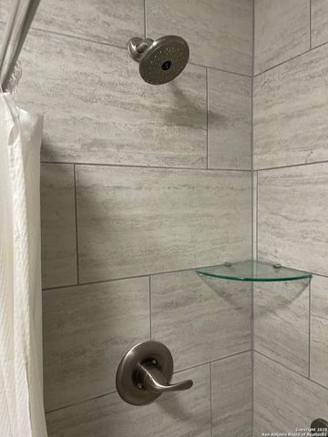 8002 Valley Trails St, San Antonio, TX 78250