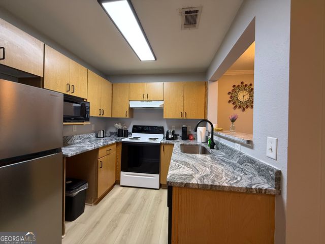 211 North Avenue 1224, Athens, GA 30601